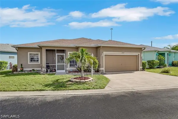 10717 Tropical Moon Court, Estero, FL 33928