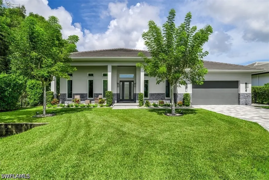 4 Willoughby Drive, Naples, FL 34110 - #3