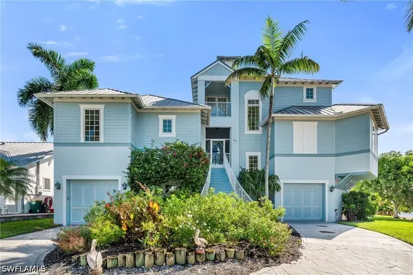 167 San Salvador Street, Naples, FL 34113