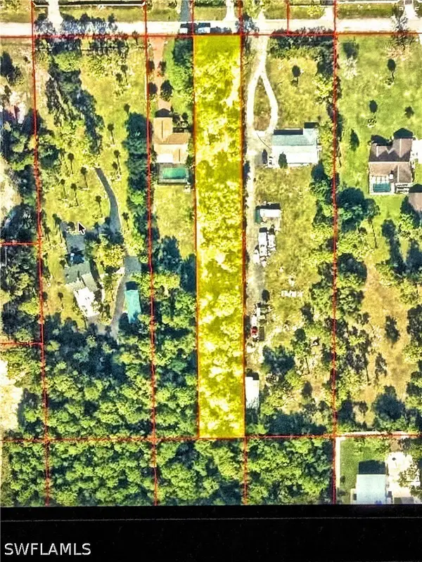3890 27th Avenue Sw, Naples, FL 34117