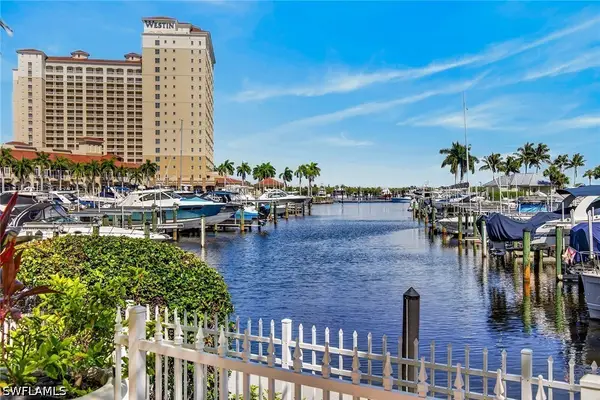 6081 Silver King Boulevard #302, Cape Coral, FL 33914