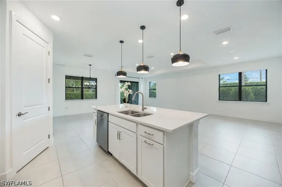 10335 Ventana Lane, Naples, FL 34120 - #2