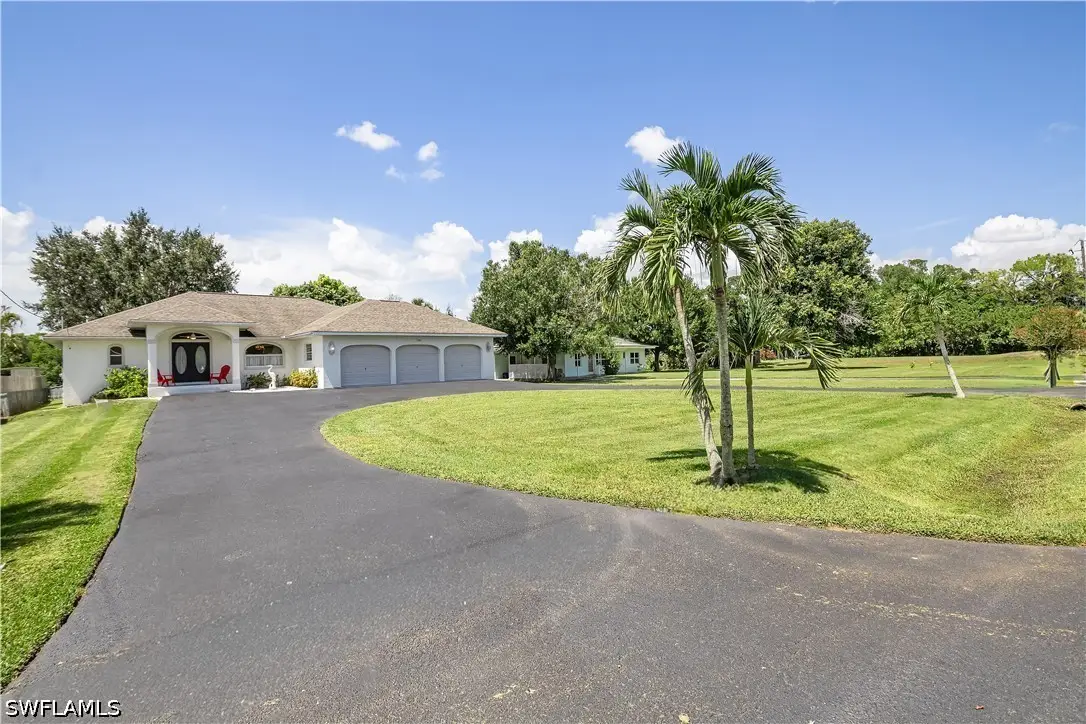 1285 Driftwood Drive, North Fort Myers, FL 33903 - #1