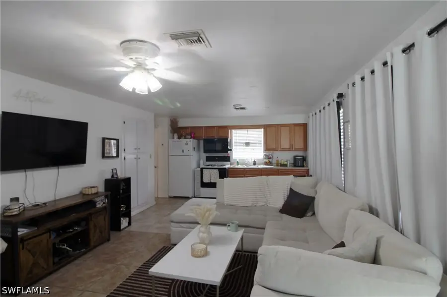 685 95th Avenue N, Naples, FL 34108 - #3