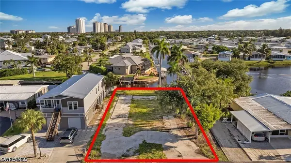 4797 Tahiti Drive, Bonita Springs, FL 34134