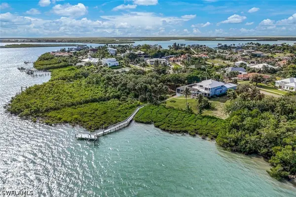 831 Caxambas Drive, Marco Island, FL 34145