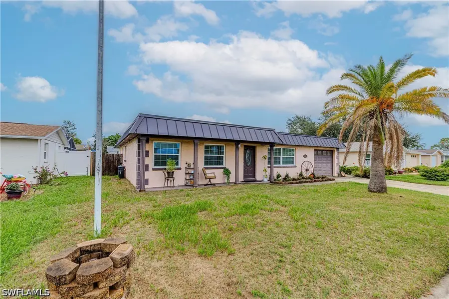 3417 Hoover Drive, Holiday, FL 34691 - #3