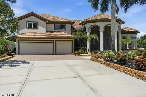 3885 52nd Avenue Ne, Naples, FL 34120