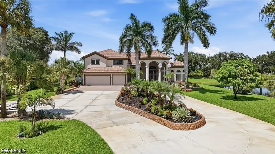 3885 52nd Avenue Ne, Naples, FL 34120 - #3