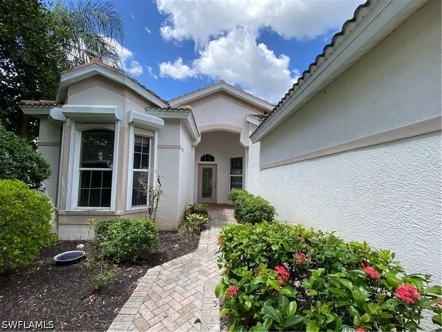 8285 Gleneagle Way, Naples, FL 34120 - #3