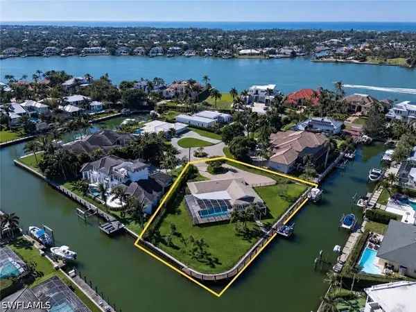 2185 Trout Court, Naples, FL 34102