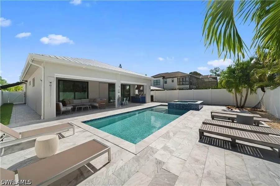 828 100th Avenue N, Naples, FL 34108 - #2