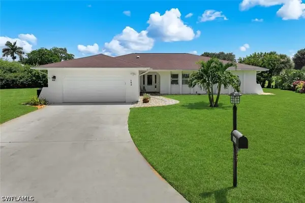 193 Heather Grove Lane, Naples, FL 34113