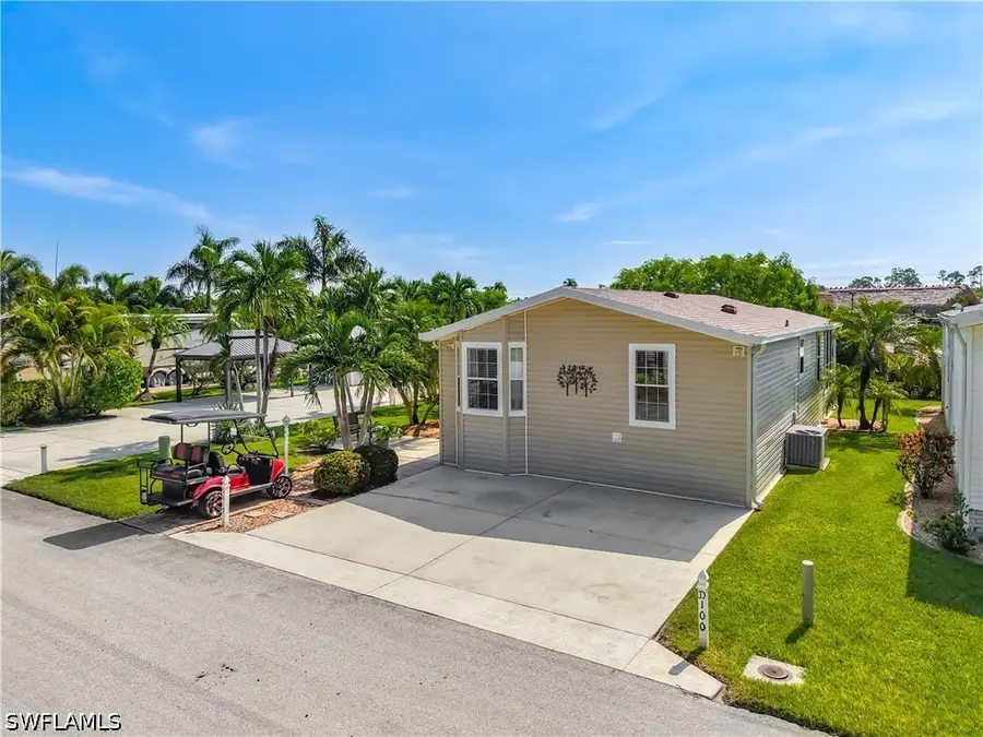 5617 Brightwood Dr., Fort Myers, FL 33905 - #3