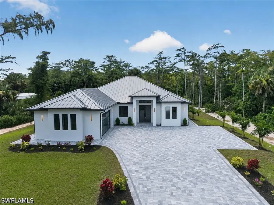 533 6th Street Se, Naples, FL 34117 - #3
