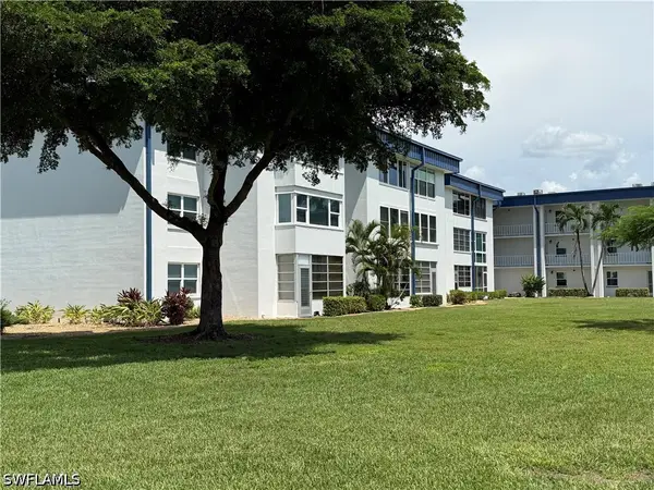 1724 Pine Valley Drive #202, Fort Myers, FL 33907