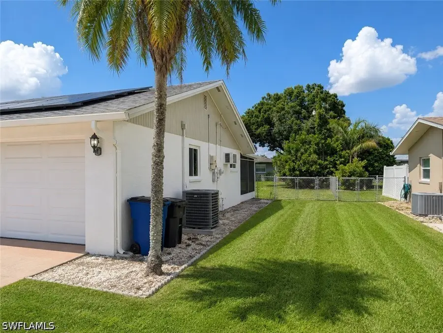 2137 Gorham Avenue, Fort Myers, FL 33907 - #2