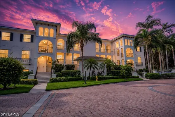 700 Bentwater Circle #103, Naples, FL 34108