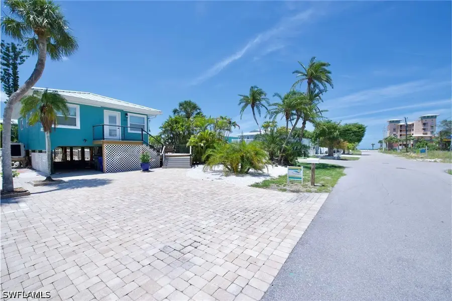 210 Dakota Avenue, Fort Myers Beach, FL 33931 - #2