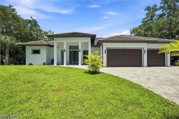 209 35th Avenue Nw, Naples, FL 34120