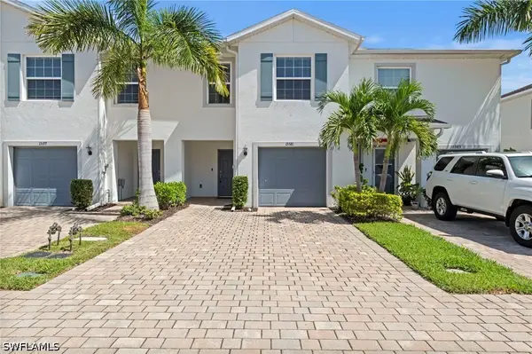 15381 Wildflower Circle, Naples, FL 34119