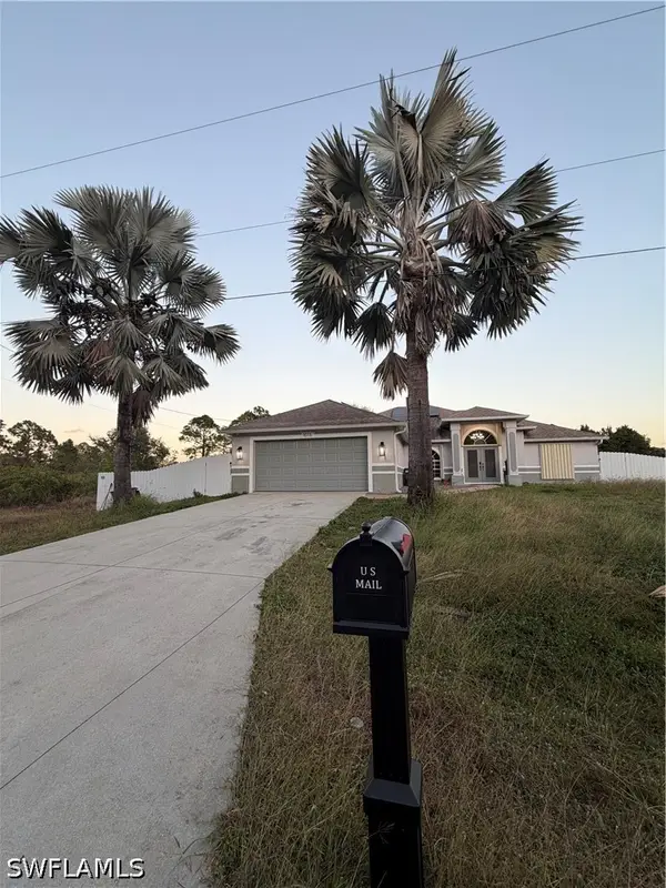 1016 Cleveland Avenue, Lehigh Acres, FL 33972