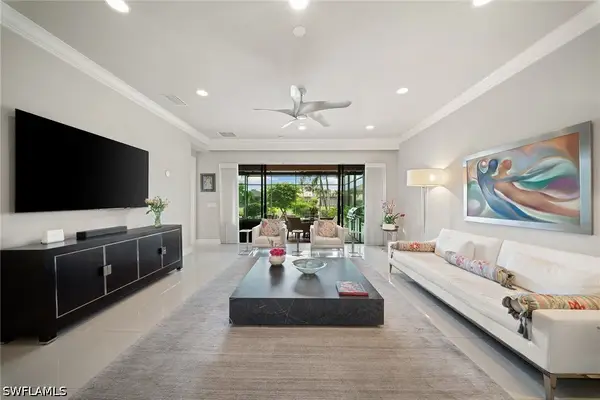 13617 Mandarin Circle, Naples, FL 34109