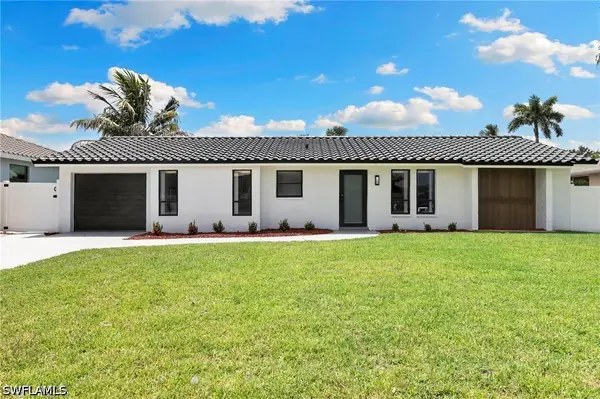 351 Columbus Way, Marco Island, FL 34145
