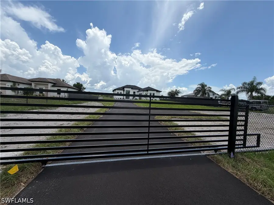 3806 NE 60th Avenue, Naples, FL 34120 - #2