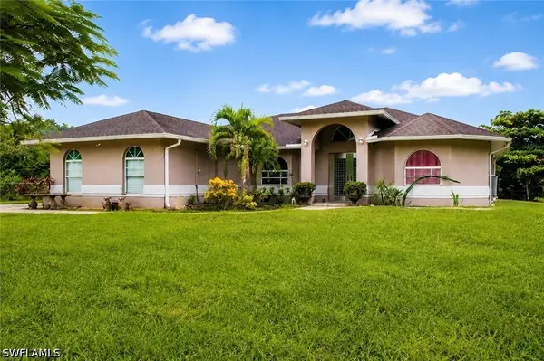 3210 22nd Avenue Ne, Naples, FL 34120