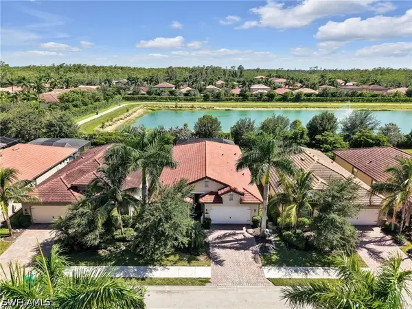 16382 Barclay Court, Naples, FL 34110