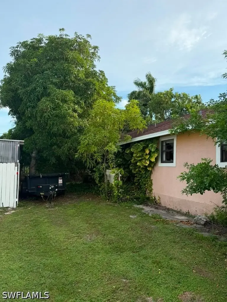 5226 Dixie Drive, Naples, FL 34113 - #3