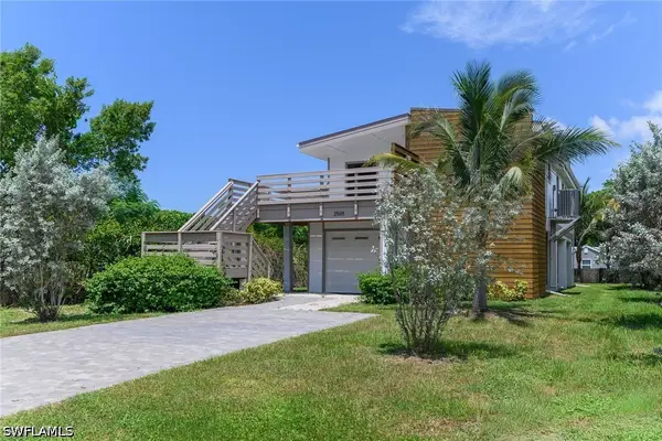 2505 Storter Avenue, Naples, FL 34112