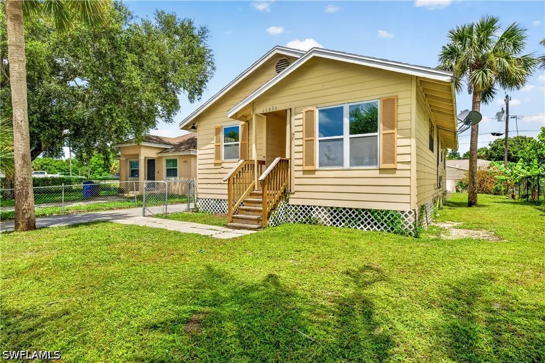 11535 Chapman Avenue, Bonita Springs, FL 34135 - #1