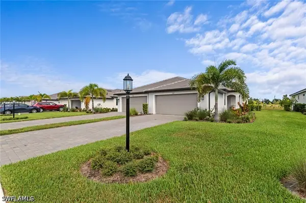 19512 Hinkley Drive, Estero, FL 33928