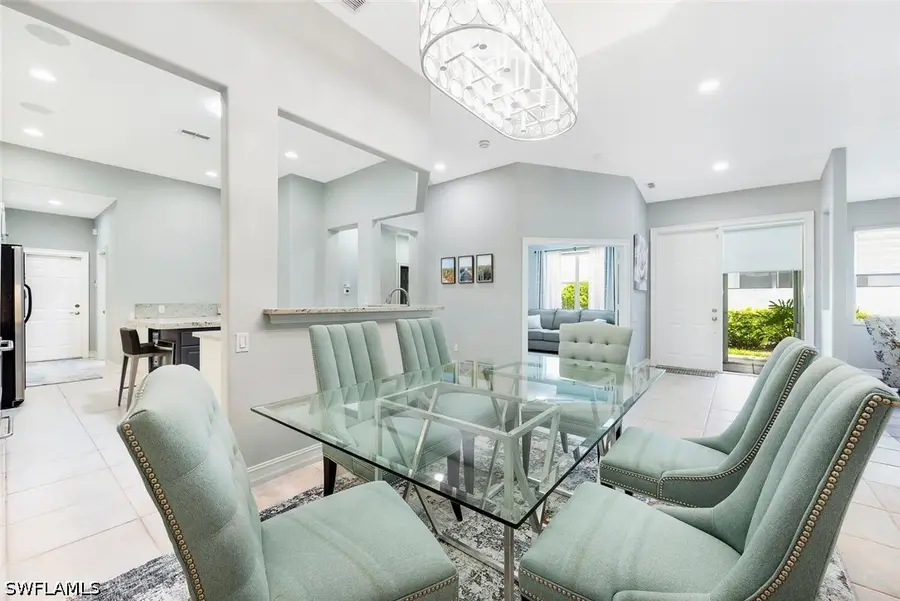 682 Catamaran Court, Naples, FL 34110 - #3