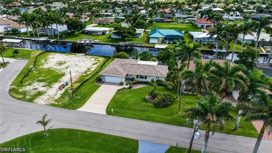 5219 Seminole Court S, Cape Coral, FL 33904 - #2