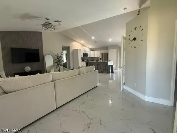 2540 Chiquita Boulevard N, Cape Coral, FL 33993