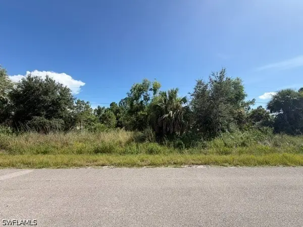 512 47th Avenue Ne, Naples, FL 34120