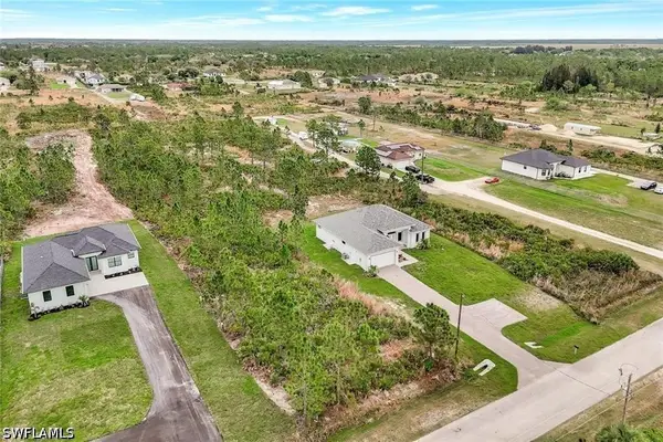 4043 58th Avenue Ne, Naples, FL 34120
