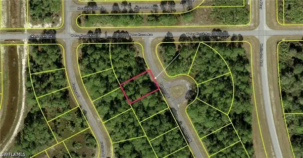 102 Rosemont Place, Labelle, FL 33935