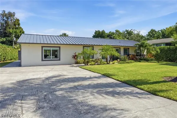 2965 Woodside Avenue, Naples, FL 34112