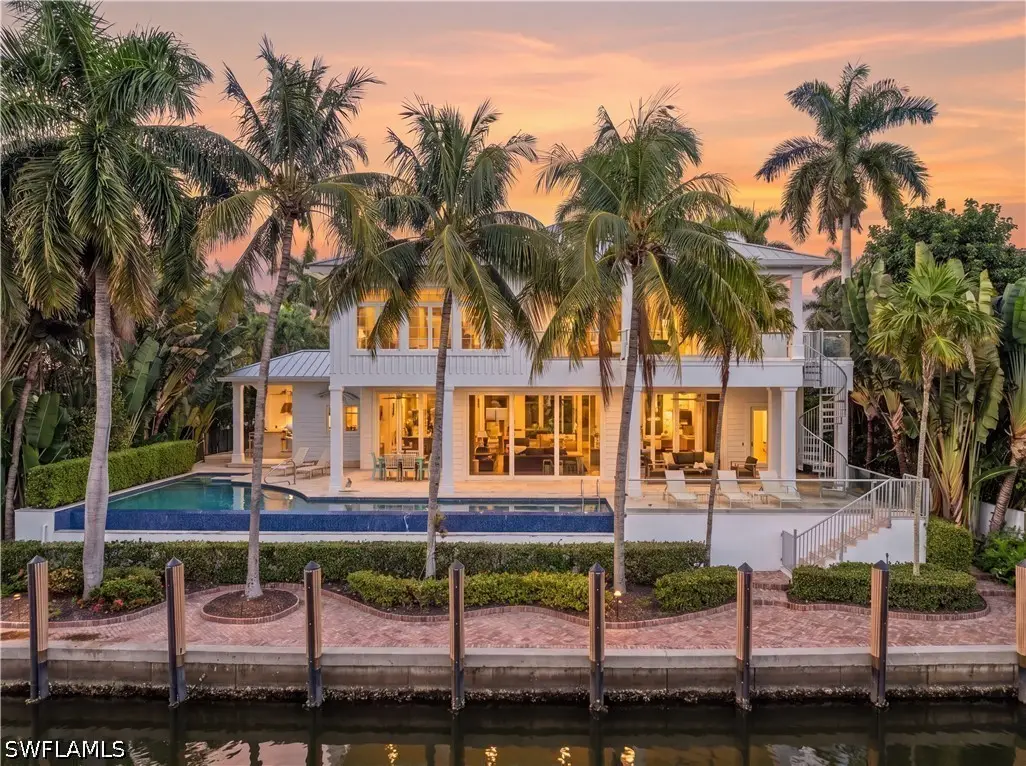 636 14th Ave S, Naples, FL 34102 - #1