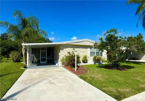 115 Calais Court, Naples, FL 34112