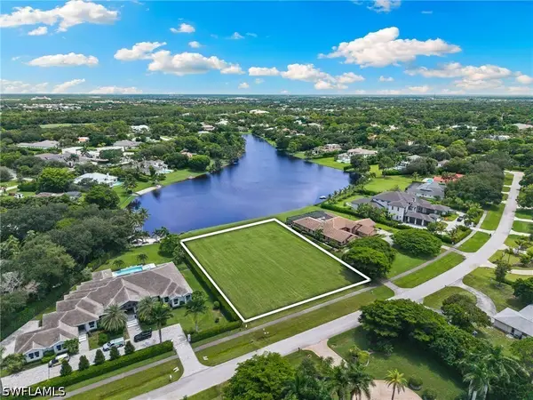 820 Cassena Road, Naples, FL 34108