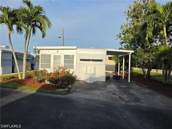 50 Temple Lane, Naples, FL 34114