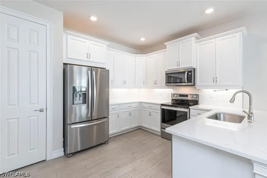 1050 Enbrook Loop, Naples, FL 34114 - #3