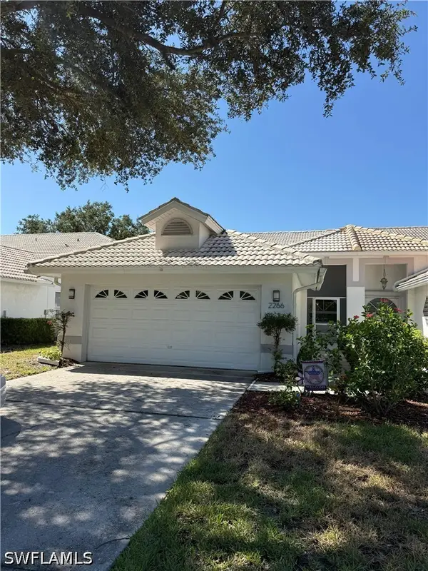 2266 Stacil Circle, Naples, FL 34109