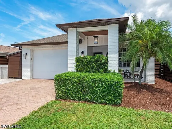 605 109th Avenue N, Naples, FL 34108