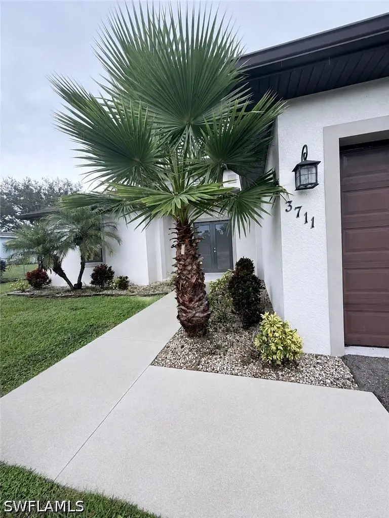 3711 43rd Avenue Ne, Naples, FL 34120 - #2